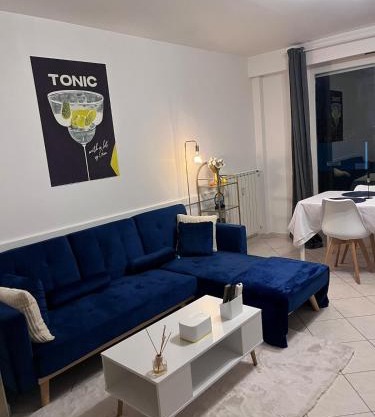 Appartement 2 pièces avec balcons, parking extérieur