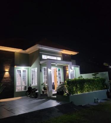 Elvira Guest House By Akasha
