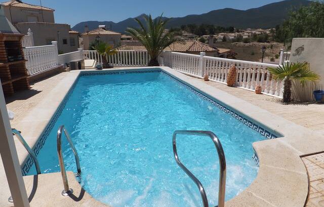 Castalla Casa | Lemon Tree - 2 bed apartment with private pool
