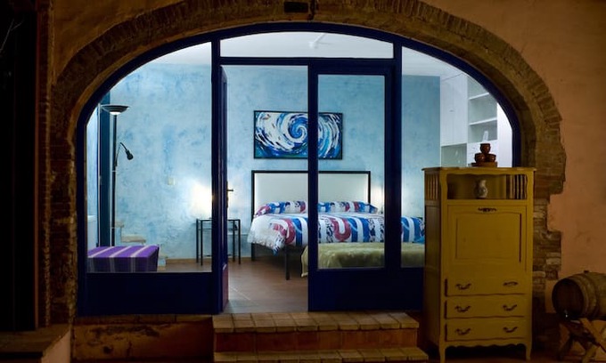 Sant Climent Sescebes Cama Y Desayuno | Room Oliva - Casa Pati de l´Albera