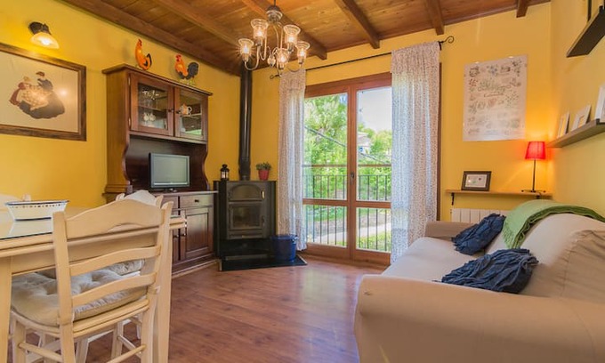 Bisaurri Apartamento | Ideal Parejas con niños. Valle de Benasque-Cerler