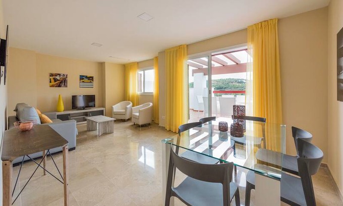 San Roque Apartamento | Albayt Nueva Alcaidesa 1 dormitorio