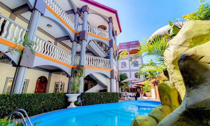 La Ceiba Hotel | Hotel Versalles Suite