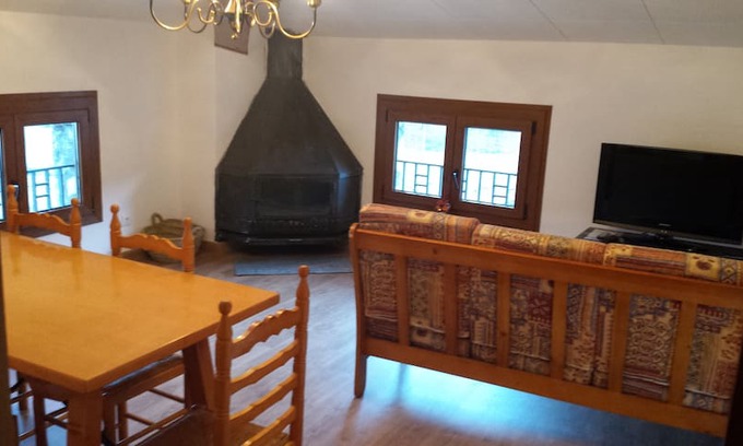 Vilallonga de Ter Apartamento | Àtic rústic a Vilallonga de Ter