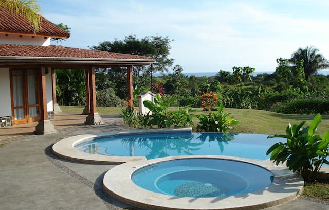 Esterillos Este Casa | Villa Contenta Home and Pool