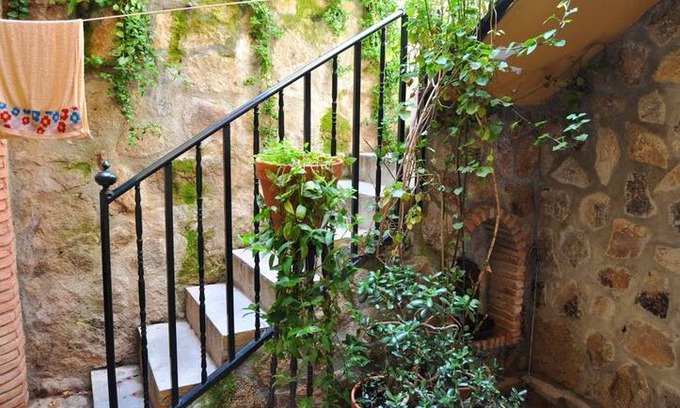 Torrejon El Rubio Apartamento | Amazing apt with mountain view