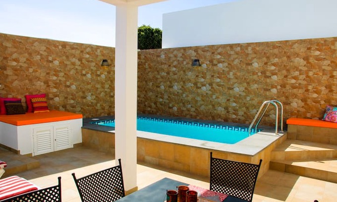 Los Pocillos Villa | Relax and beach house with private pool