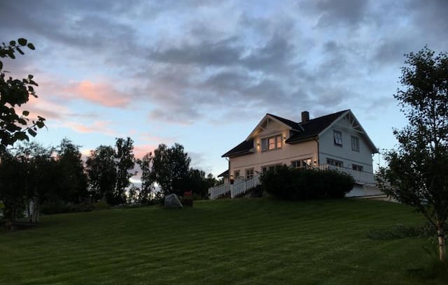 Kvalvik Casa | Heimstad Lodge