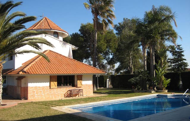 Cap de Salou Villa | Villa Helena Chalet en Salou. con piscina