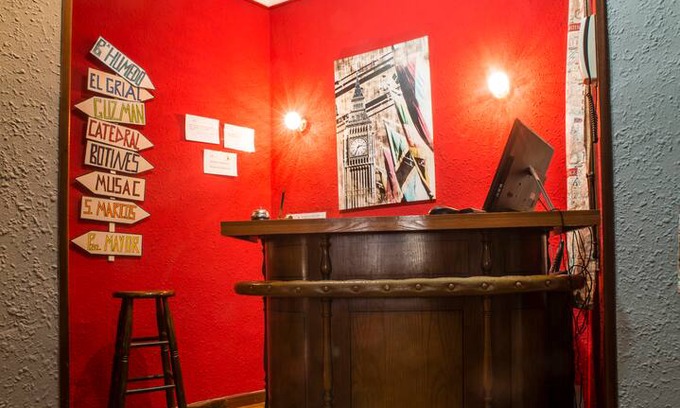Leon City Centre Hostal | Hostal Londres .LE H0037 Alquiler total