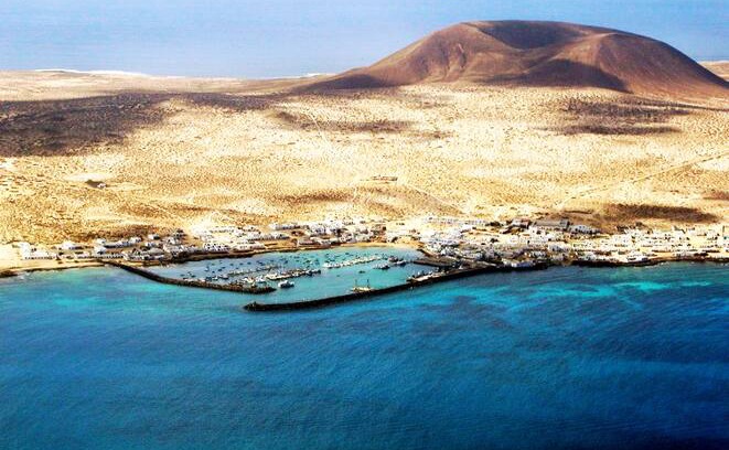 Caleta de Sebo Apartamento | The lighthouse Family house, La Graciosa