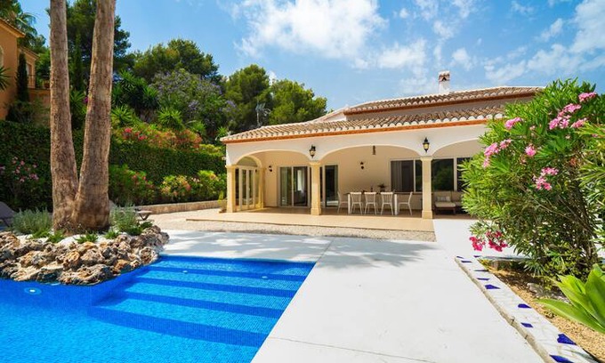 Trencall Villa | Villa Alma 4 pax