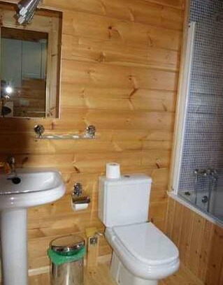 Galende Cabina | Cabañas 2-6 Pax (1 Hab) - E