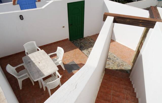 Caleta de Famara Apartamento | Apartment Caleta de Famara in Caleta de Famara