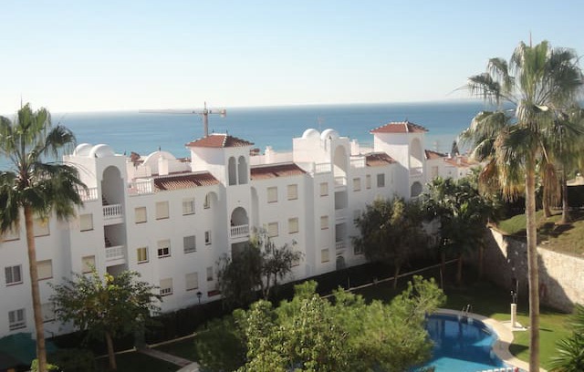 La Cala del Moral Apartamento | La Cala del Moral, económico, vistas al mar