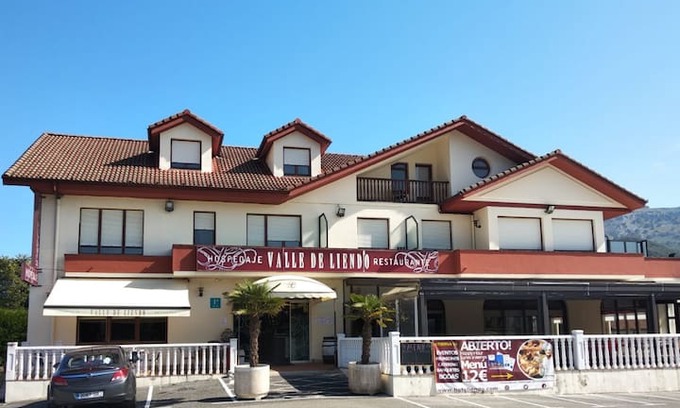 Liendo Hostal | LIENDO:TERRAZA A VALLE 8D (LAREDO PLAYA) EN 10 MIN
