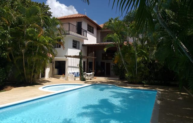 La Romana Casa | Villa Las Piedras.