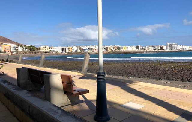 Playa de Arinaga Apartamento | Edificio La Gaviota playa de arinaga