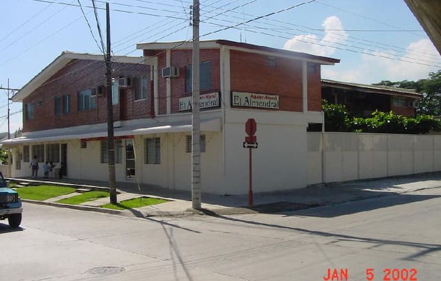 San Pedro Sula Cama Y Desayuno | HOTEL EL ALMENDRAL