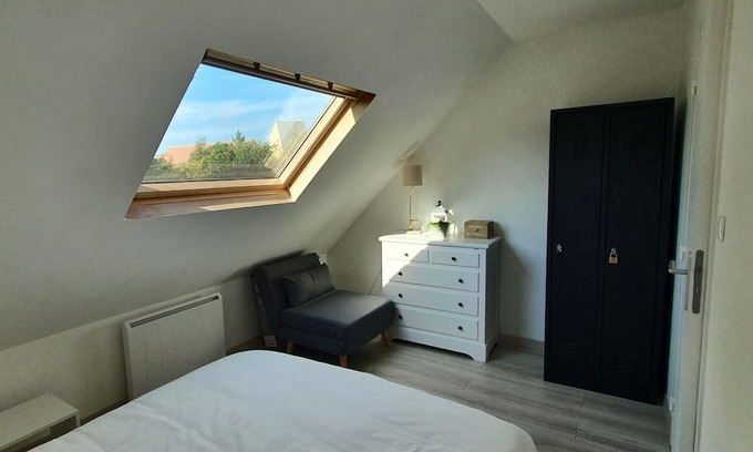 Sainte-Cecile-Plage Casa | 2 bedroom house 5 minutes from the sea and parking
