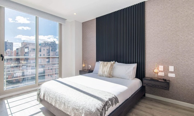 Usaquen Apartamento | Cloud9 | Up to 16 ppl | The Moonstone