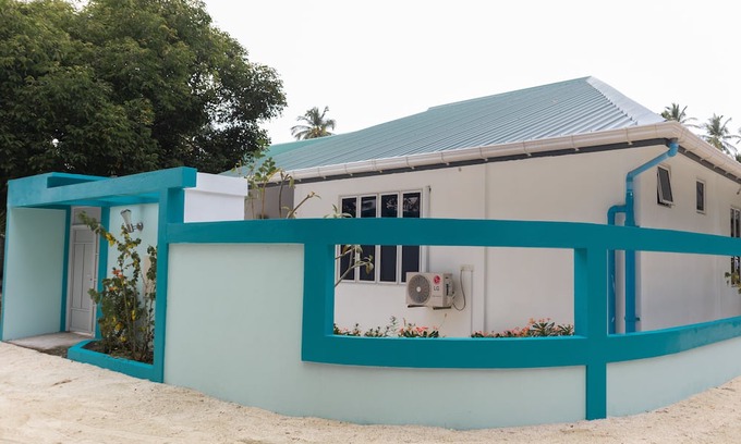 Magoodhoo Casa | Palm Rest Maldives