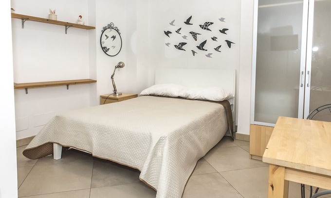 Ancona Apartamento | A23 - Ancona, delightful studio flat in the center on the left
