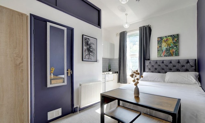 Junction Apartamento | Compact Studio flat in Archway | Pass the Keys