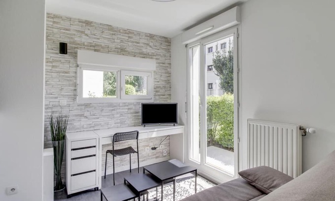 7th Arrondissement Apartamento | DIFY Malot - Jean Macé
