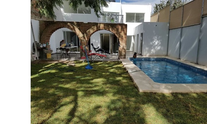 Zapopan Casa | Hermosa Residencia, con Alberca Templada Privada!