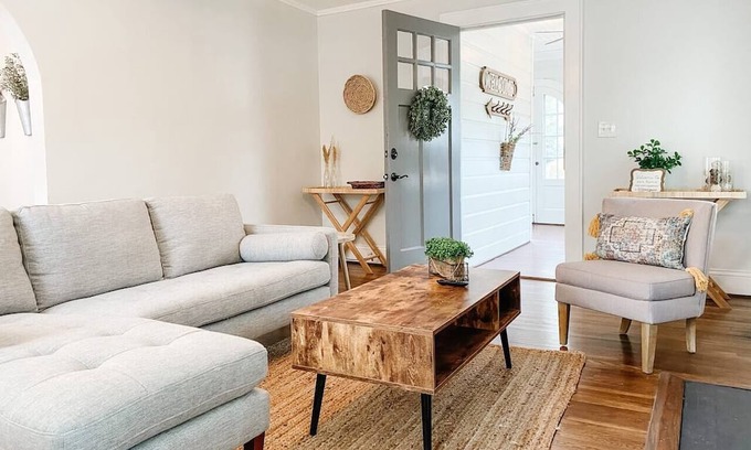 Gastonia Cabaña | Hillcrest Cottage for 4