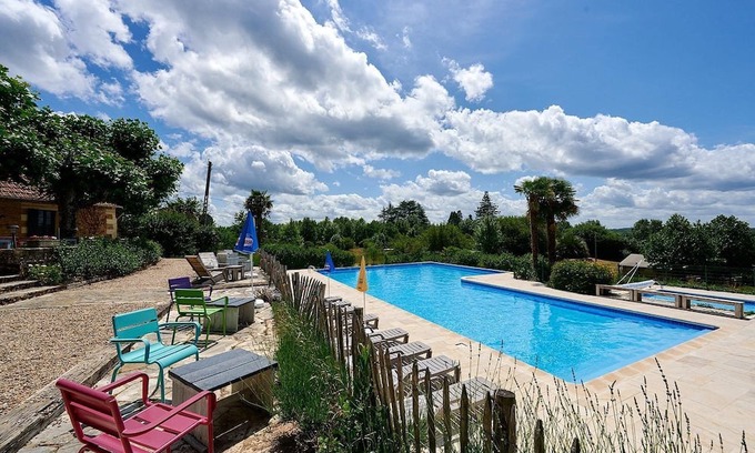 Douville Chalet De Esquí | Amplio camping familiar en el corazón de la Dordoña
