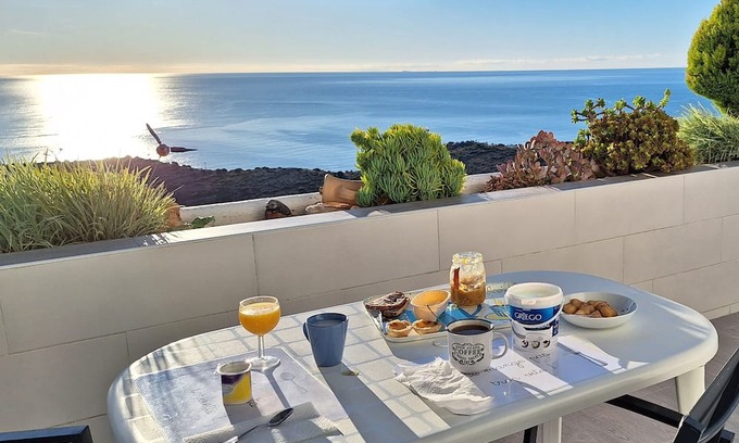 Peniscola Apartamento | Beautiful apartment with panoramic view in a high-class residence!