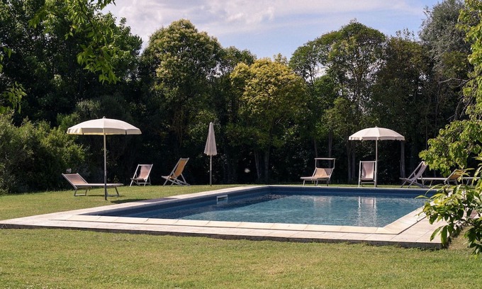 Asciano Villa | Nice apartment in villa for 2 guests with pool, WIFI, A/C, TV, pets allowed and parking