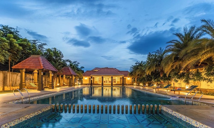 Kaniyambadi Hotel | Sterling Hibis Vellore