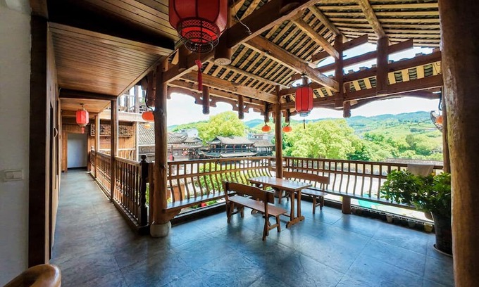 Xiangxi Cama Y Desayuno | Jingjing Home Inn No. 372 Furong Town