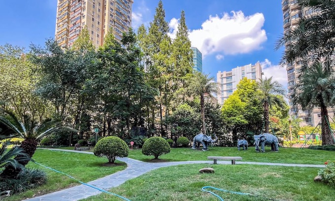 Xujiahui Cama Y Desayuno | Tyms 3BR 2BA Apartment in Xujiahui