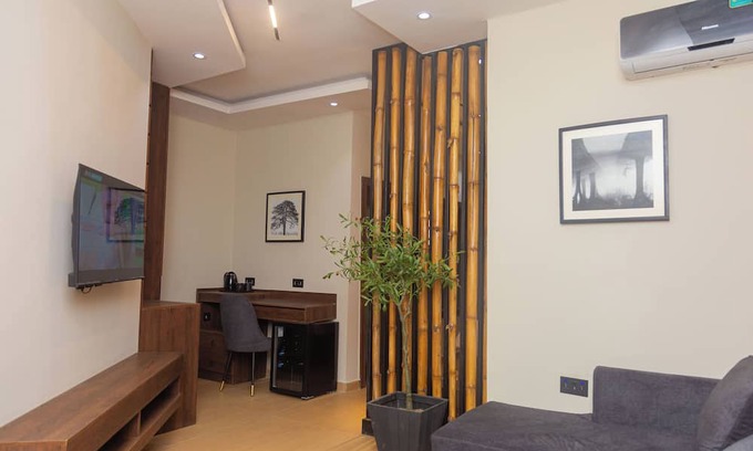 Akure Hotel | Grayville Hotels and Bistro