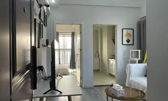 Huainan Apartamento | Cozy 1BR Wanda Plaza Elevator Bath
