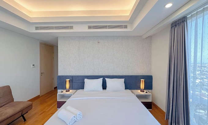 Surabaya Apartamento | Spacious And Elegant 2Br At One East Penthouse & Residence Apartment
