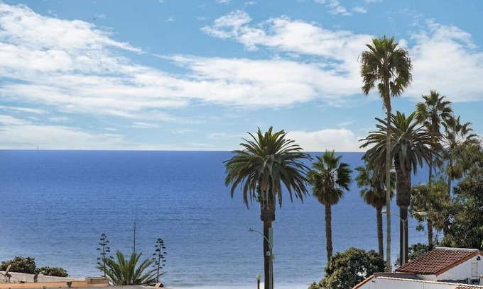 Downtown Apartamento | Downtown Santa Monica Top Floor Ocean View 2BR/2BA