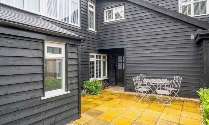 Sudbury Apartamento | DB: 2 King Charles Court