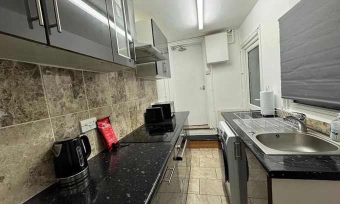 Croham Casa | South Croydon - Sleeps 4 - Garden - 85WalkingScore