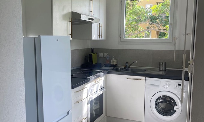 Port-Saint-Louis-du-Rhone Apartamento | A Camargue getaway just 5 minutes from the beach!