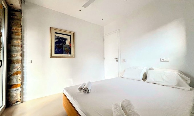 Koundouros Apartamento | Tzia Authentic Stone Apt with Sea View