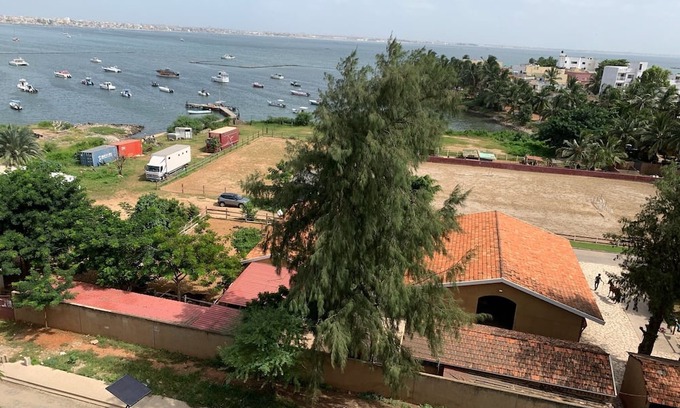 Dakar Apartamento | Escape in Dakar: Bright and Airy Rental Steps from the Marina!