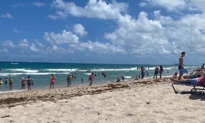 East Fort Lauderdale Condominio | Fort Lauderdale waterfront Cozy 2-bedroom condo on ICW, 1 block to beach