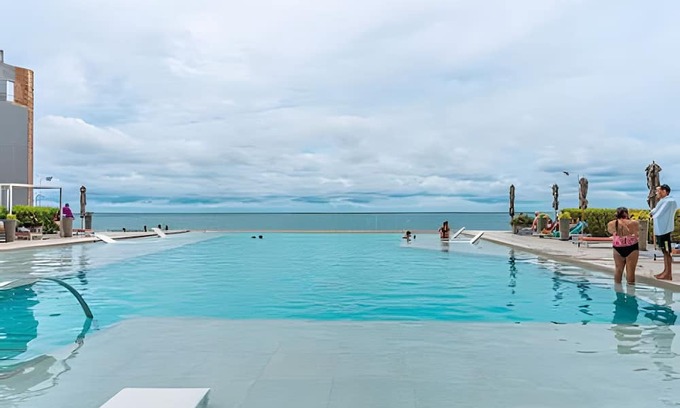Bocagrande Casa | Panoramic Sea View & Historic Center “Morros City”