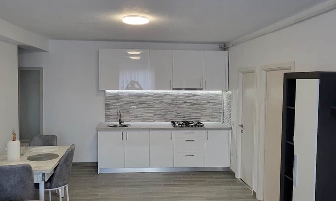 Sibiu Apartamento | Charming 1-bedroom apartment in delightful Sibiu with amenities