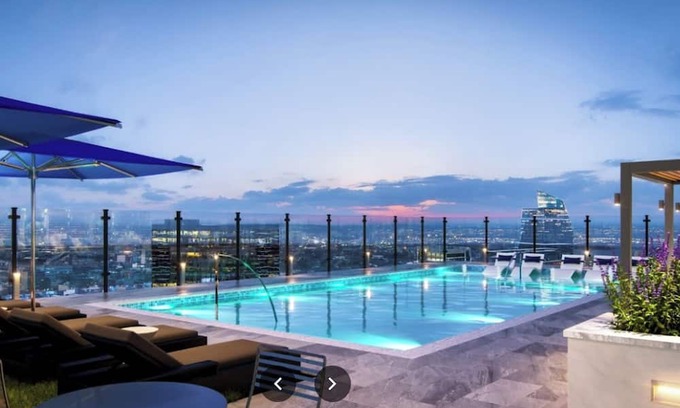 Civic District Condominio | Downtown Penthouse - 3bed 4bath in the Heart of the Action